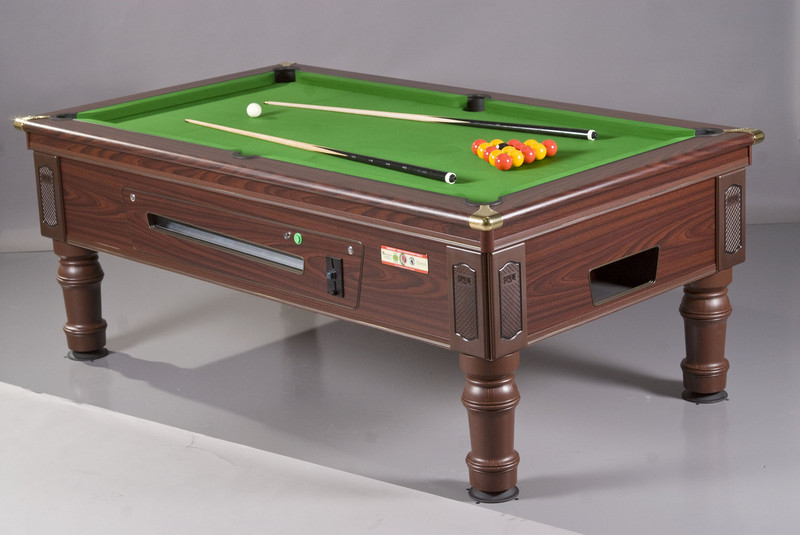 electronic pool table